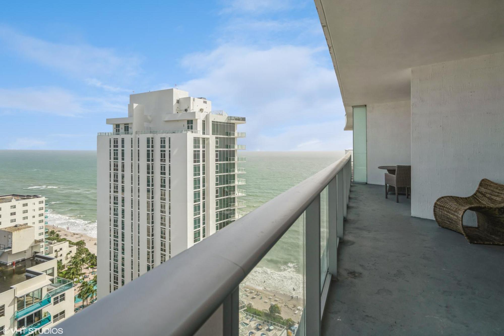 Lyfe Residence Building - Private Apts Over The Beach Hollywood Ngoại thất bức ảnh