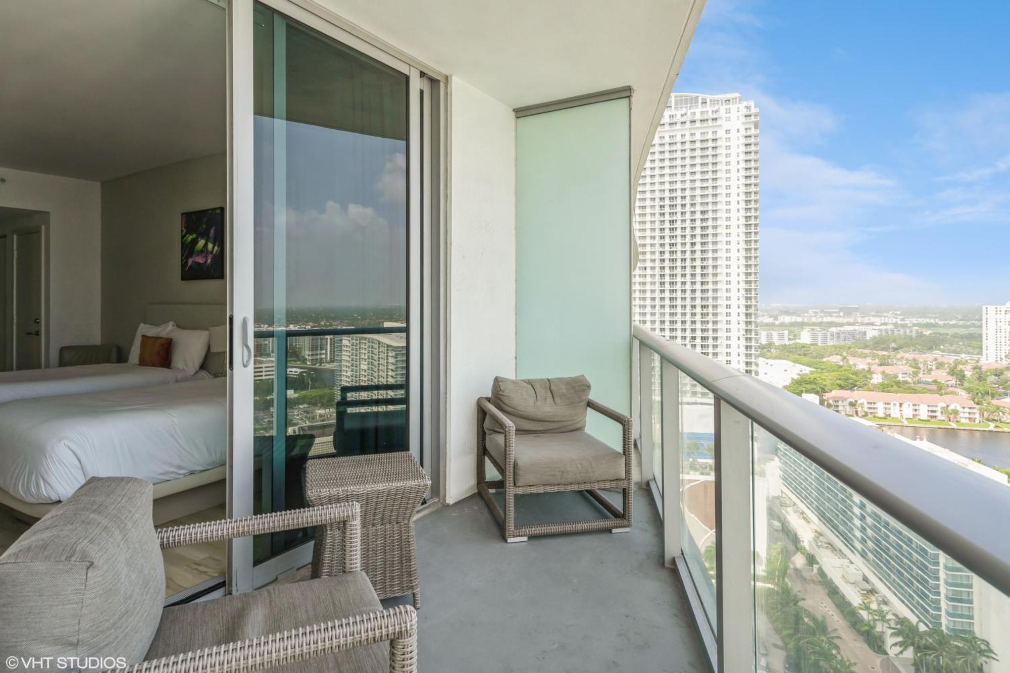 Lyfe Residence Building - Private Apts Over The Beach Hollywood Ngoại thất bức ảnh